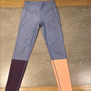 Outdoor voices leggings